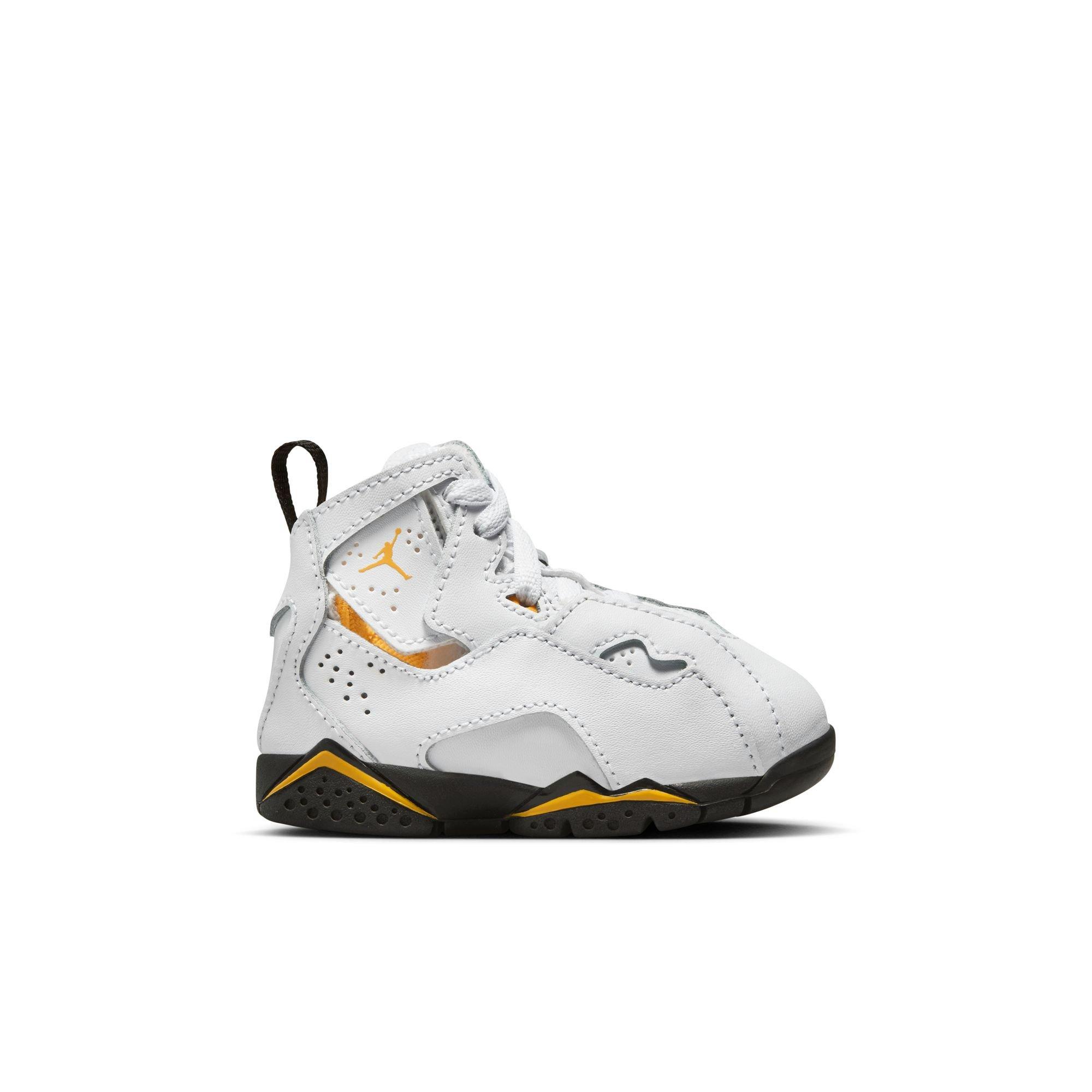 Jordan true flight boys online